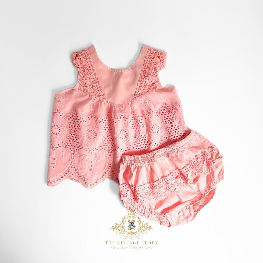 NWT Pretty Girls Blouse & Bloomer Matching Set Eyelet Lace Embroidery Boho 9-12M